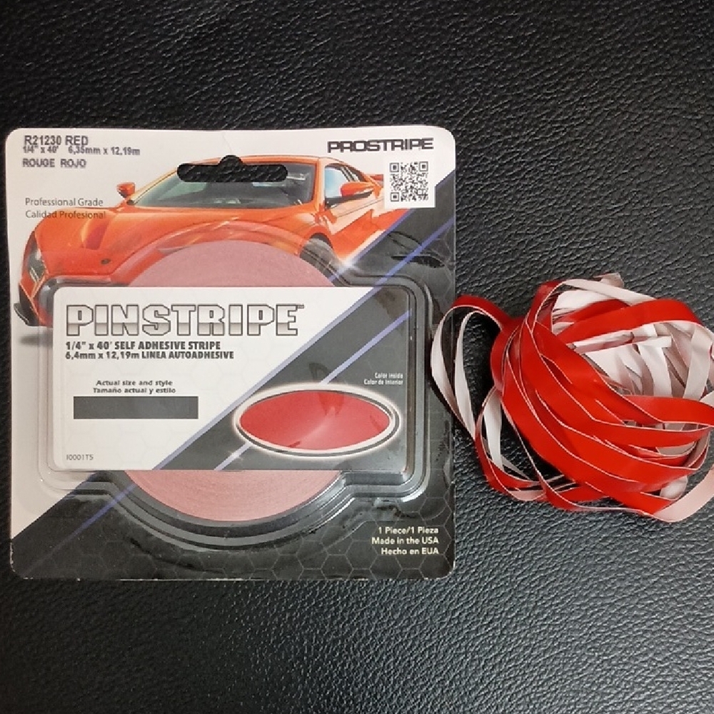Red and Black Car Accessory Set - Picture 9 of 16